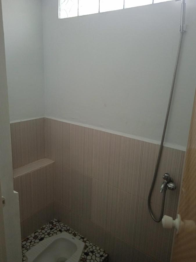 Aur Kuning Hostel Syariah Bukittinggi Eksteriør billede