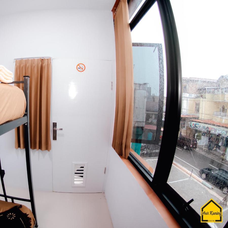 Aur Kuning Hostel Syariah Bukittinggi Eksteriør billede